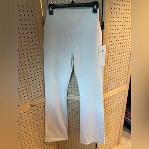 ALO Yoga Ivory Airbrush High-Waist Bootcut Legging NWT size L